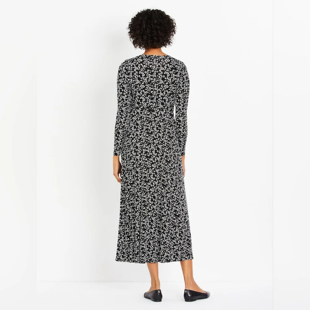 A Pea in the Pod HIGH-LOW HEM LIFT UP NURSING DRESS - Picture 3 of 9